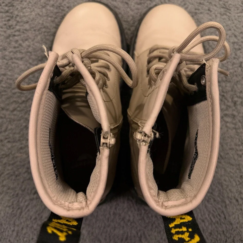 Dr. Martens dr martens